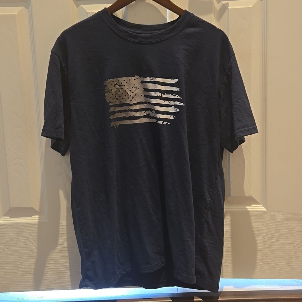 Men's t shirt size, extra large, good condition